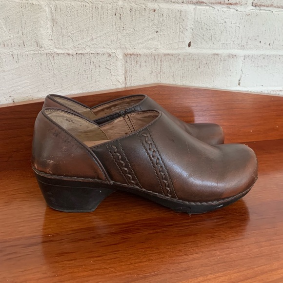 Dansko Brown Clogs Size 7 - Picture 3 of 7